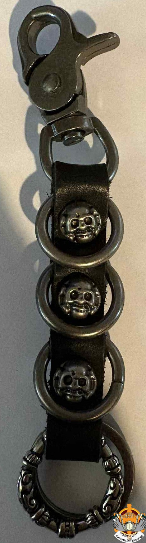 3 Skull Keyring